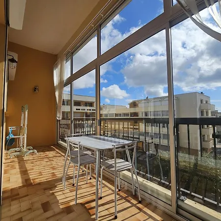Apartamento Superbe T3 Avec Loggias Fermées, Garage, Et Wifi à Balaruc-les-bains, Classé 3 étoiles - Fr-1-553-216 *