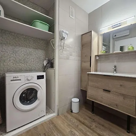 Διαμέρισμα Superbe T3 Avec Loggias Fermees, Garage, Et Wifi A Balaruc-les-bains, Classe 3 Etoiles - Fr-1-553-216 Balaruc-les-Bains