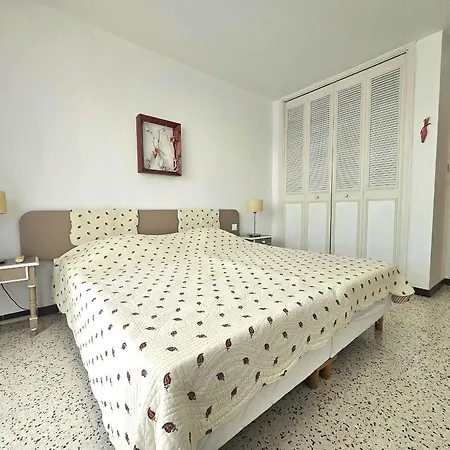 Superbe T3 Avec Loggias Fermees, Garage, Et Wifi A Balaruc-les-bains, Classe 3 Etoiles - Fr-1-553-216
